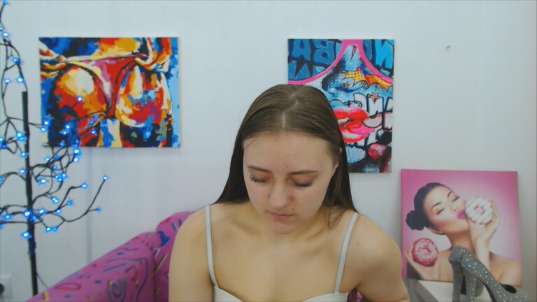 ArinaBelly's Streamate show and profile