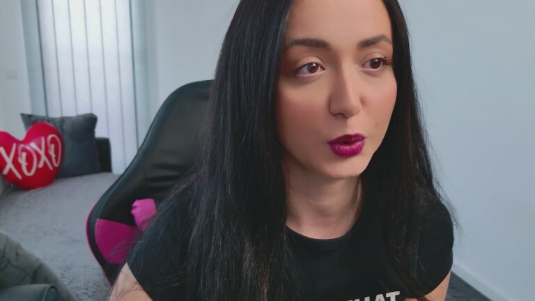 LilithBlaze's Streamate show and profile