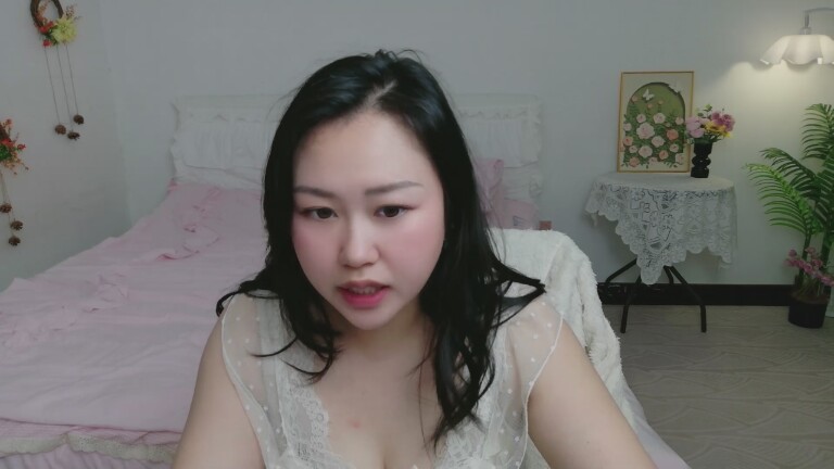 Lrenelvy's Streamate show and profile